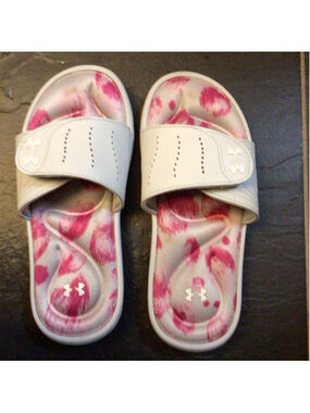 Girls Under Armour Sandals Size 4Y White Pink